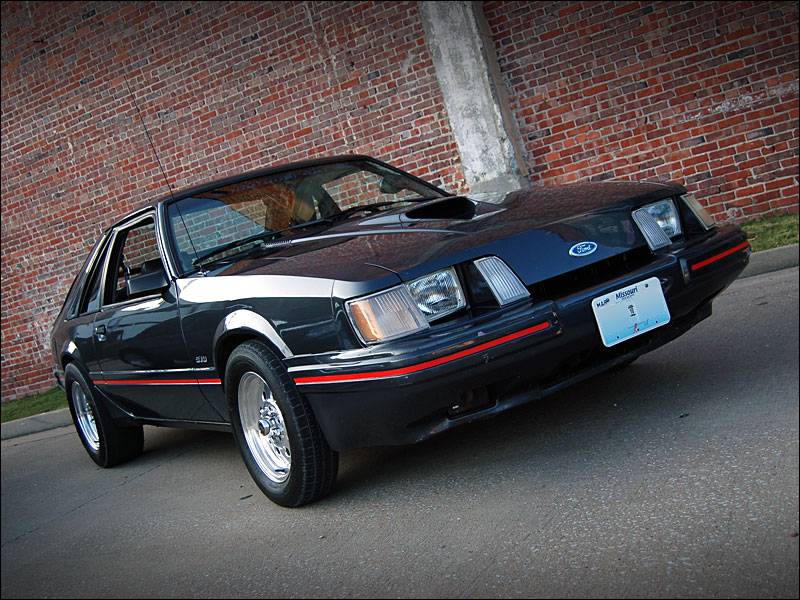 13509-1984-Ford-Mustang.jpg