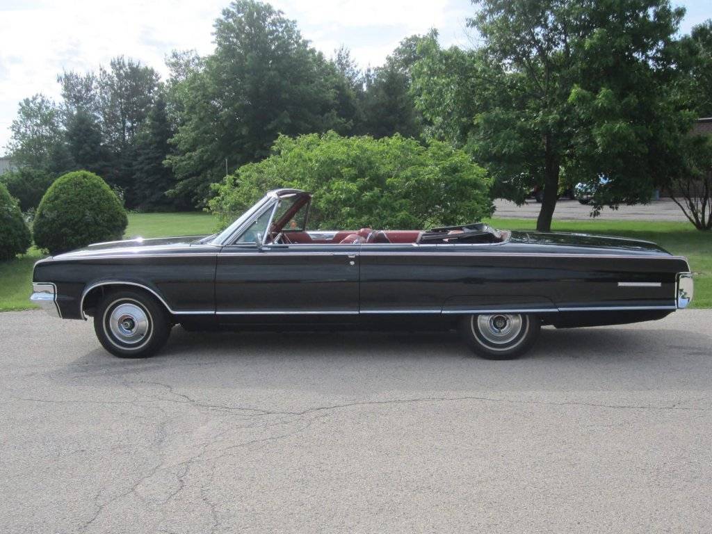 1965-Chrysler-300-L-Black-Cnvrt-4-Spd-25.jpg