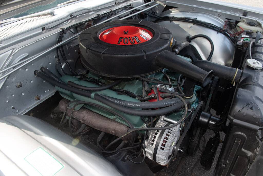 1968 Chrysler 300 Engine Bay.003.jpg