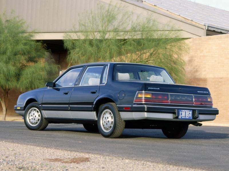 1987 Pontiac STE.jpg