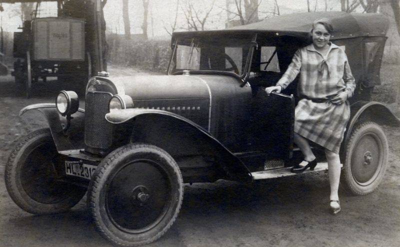 Opel 4-12 PS 1925.jpeg