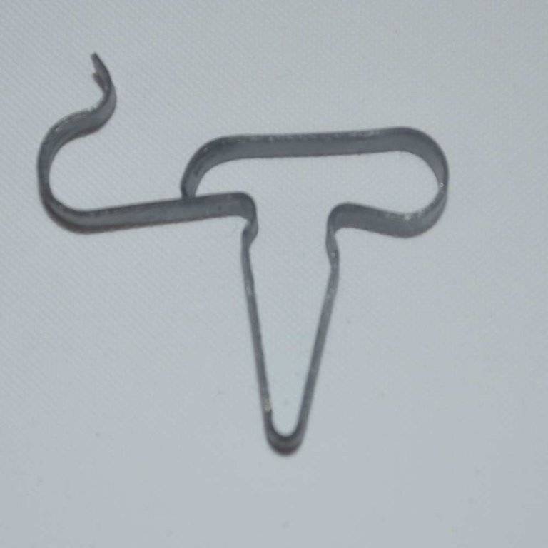 0000695_hcs0004-516-mopar-fuel-line-clip-black.jpeg