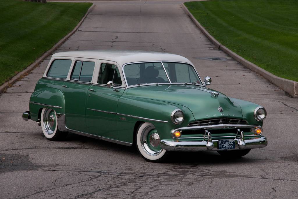 001-1952-dodge-coronet-sierra-estate-wagon-.jpg