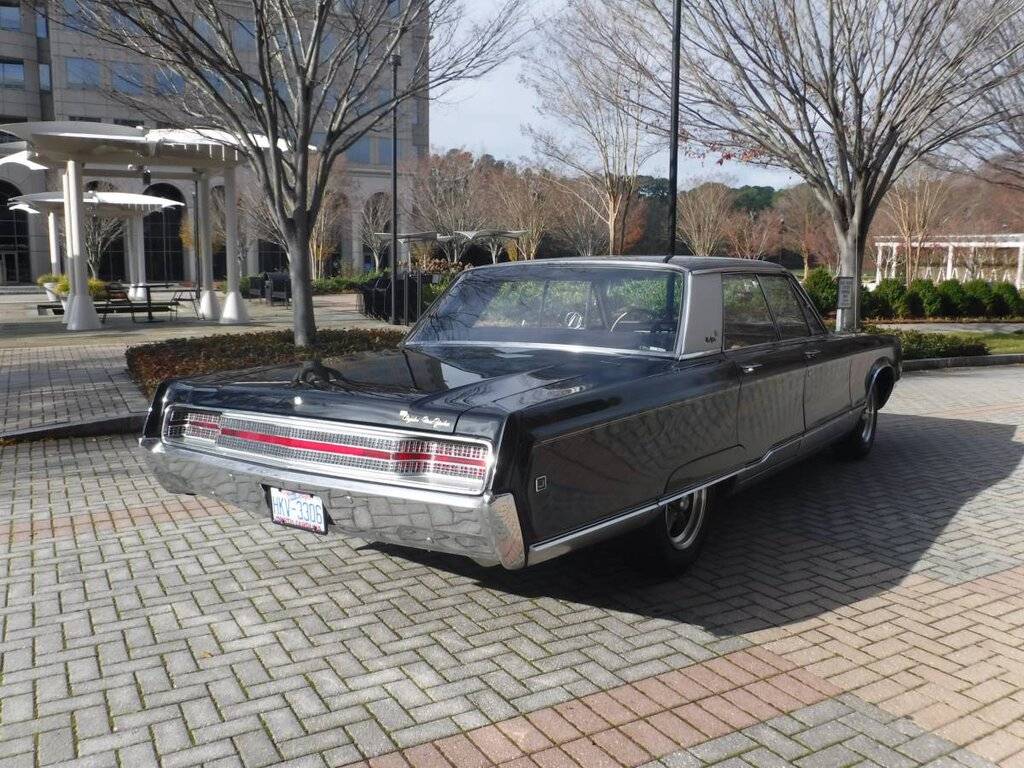 SOLD Not Mine 1968 Chrysler New Yorker 4dr Hardtop 440 TNT 13,500 Youngsville, N.C. For