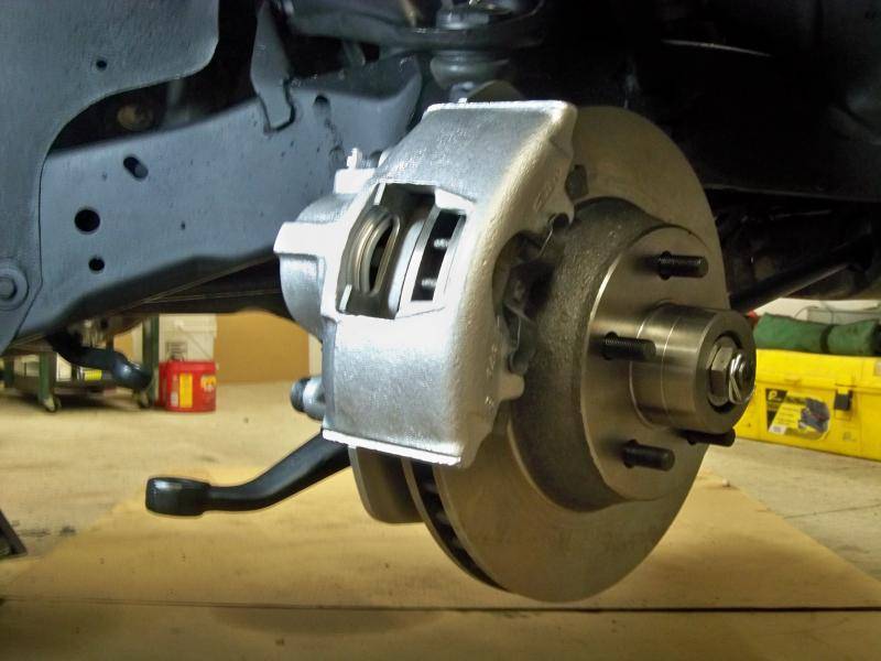scarebird disk brake conversion on 1964 880 For C Bodies Only Classic
