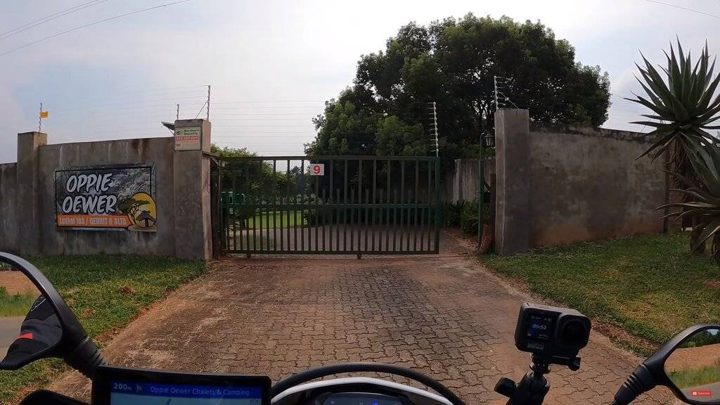 03-08-21.Itchy Boots.I CAN'T continue...[S5 - Eps.5].003.Gated.Compound.In.SA.jpg