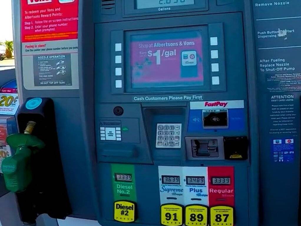04-2019.Las.Vegas.Gas.Price.jpg
