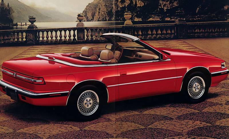 090511-03-Chrysler_TC_by_Maserati_Left_Side.jpg
