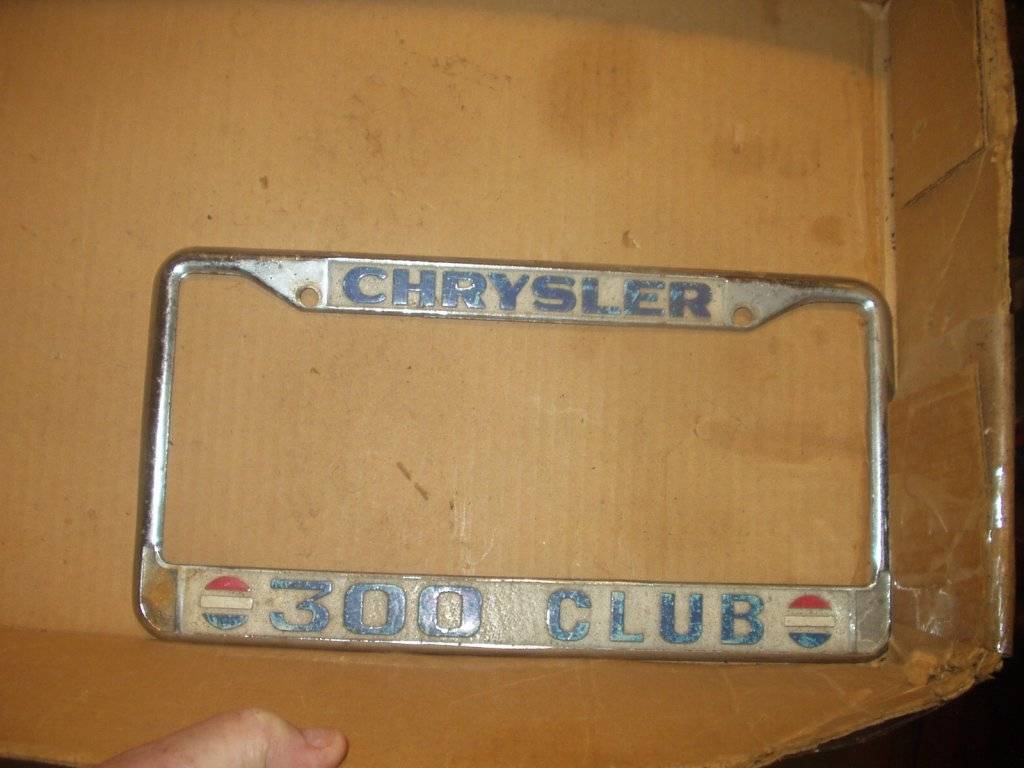 10-28-24 Chrysler 300 license.JPG