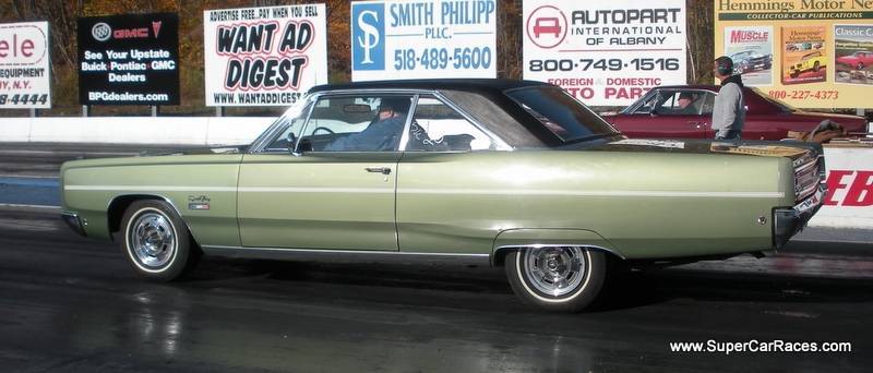 102509 SuperCar Event Staged GreenSF.JPG