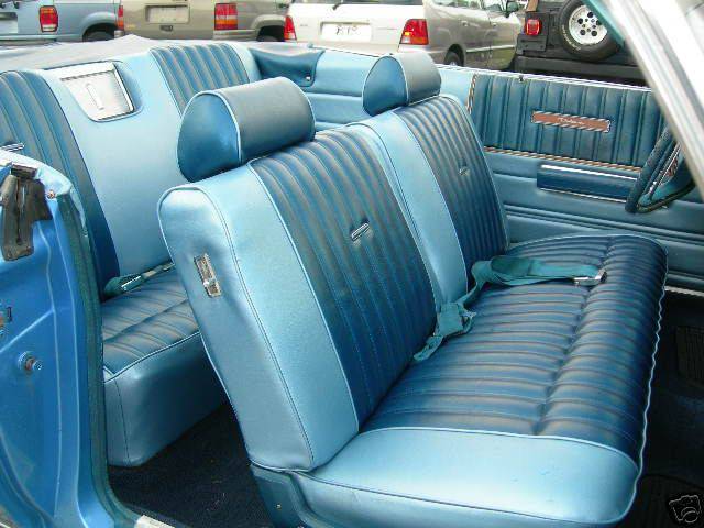 107044 2007 bench seat.jpg