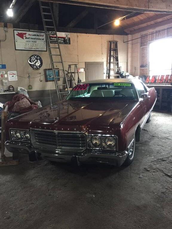 For Sale 1973 Chrysler New Yorker Brougham. Not mine. For C Bodies