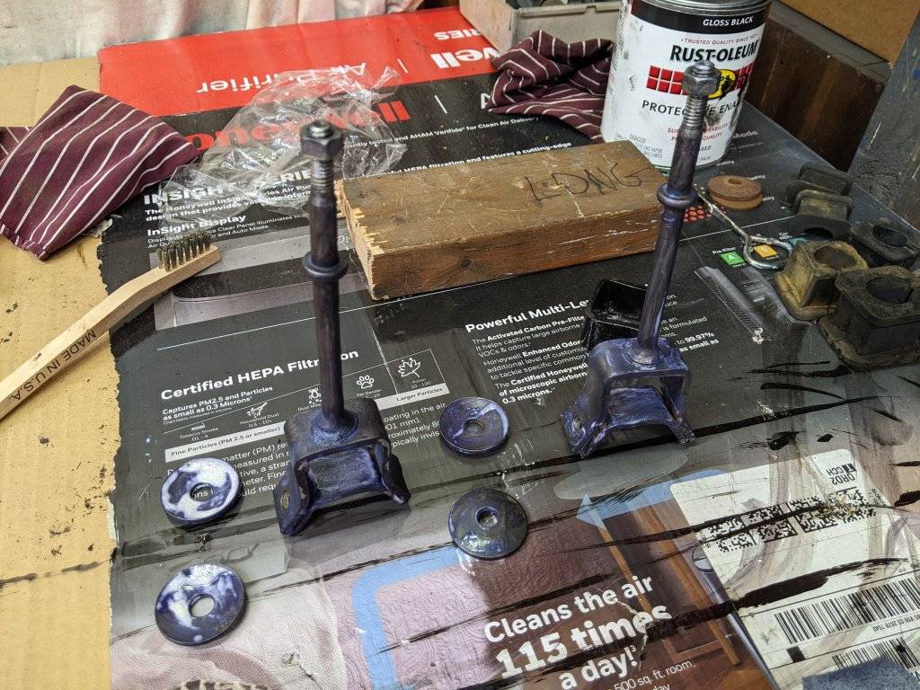 17 Hangers Loctite RN.jpg