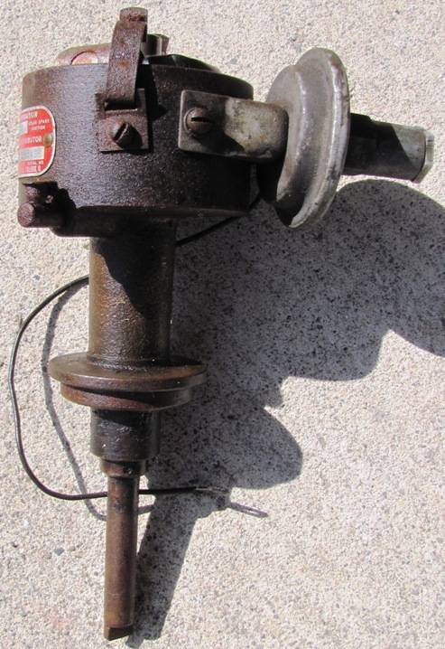 1779936 mopar distributor made by aurolite.JPG