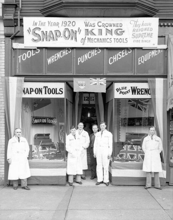 1935-store-snap-on-tools-in-uk-maybe-y-jpg.jpg