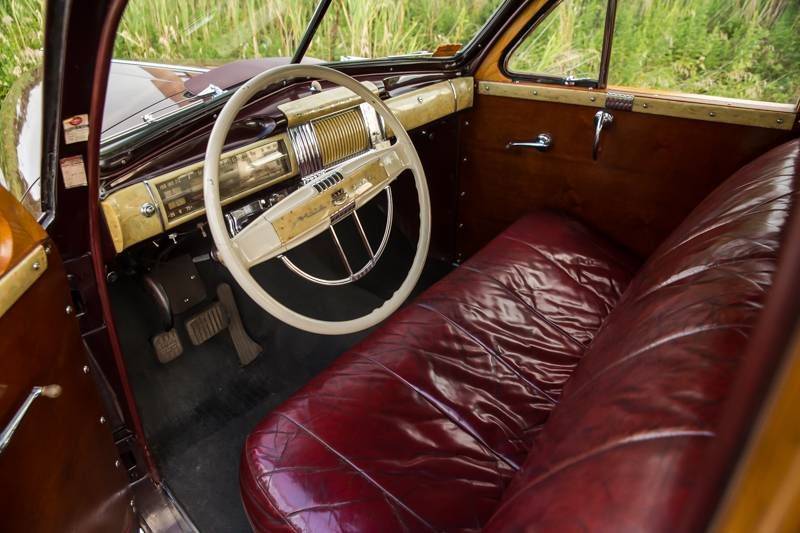 1941ChryslerTownandCountry_04_1000.jpg