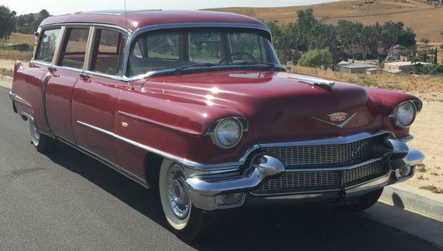 1956-cadillac-broadmoor-skyview-station-wagon-one-of-two-custom-built-wagon-2.jpg