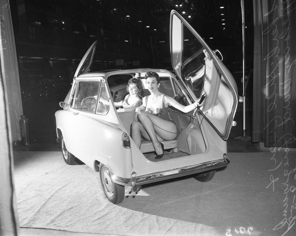 1958importautoshow_04_1500.jpg
