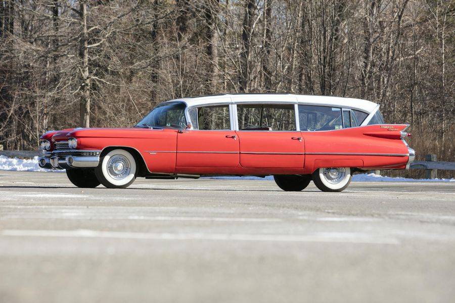1959-Cadillac-Broadmoor-Skyview-3.jpg