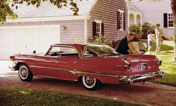 1960-Dodge-Dart-Phoenix-Hardtop-Sedan-LR-red.jpg