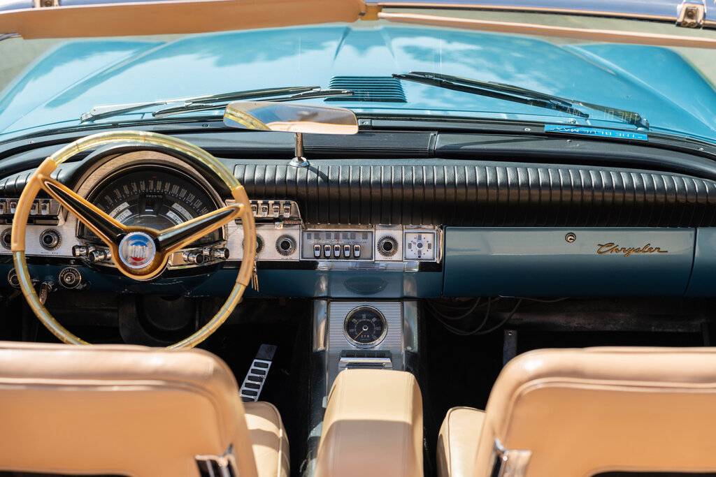 1960_chrysler_300f_convertible_1630425388db3befcb10e896e917D-Dash.jpg