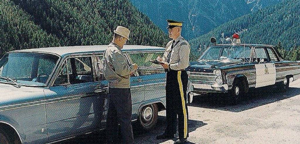 1960s_RCMP_roadside_check_web.jpg