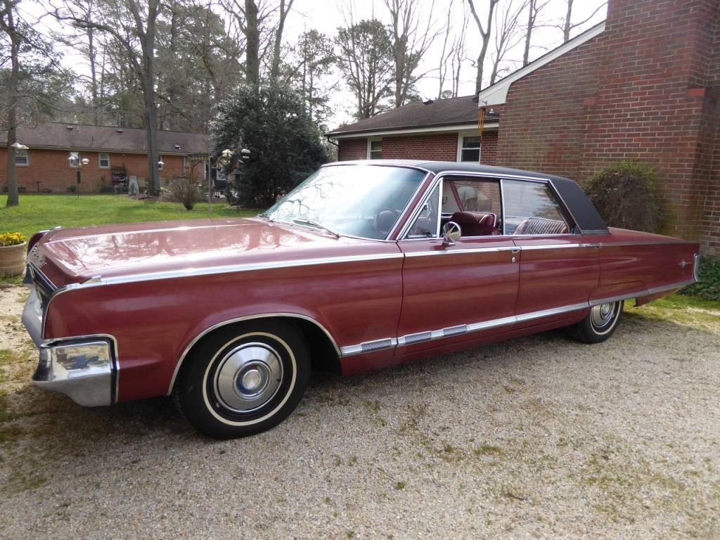 1965 chrysler 300.jpg