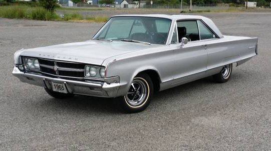 1965-Chrysler-300L-Front.jpg
