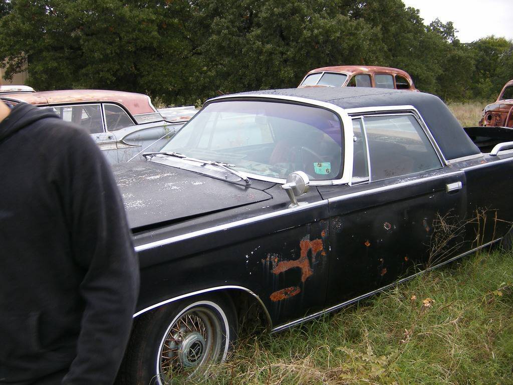 1965 CHRYSLER IMPERIAL 1.jpg