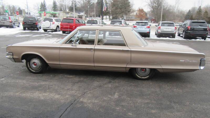 1965-chrysler-newport (4).jpg