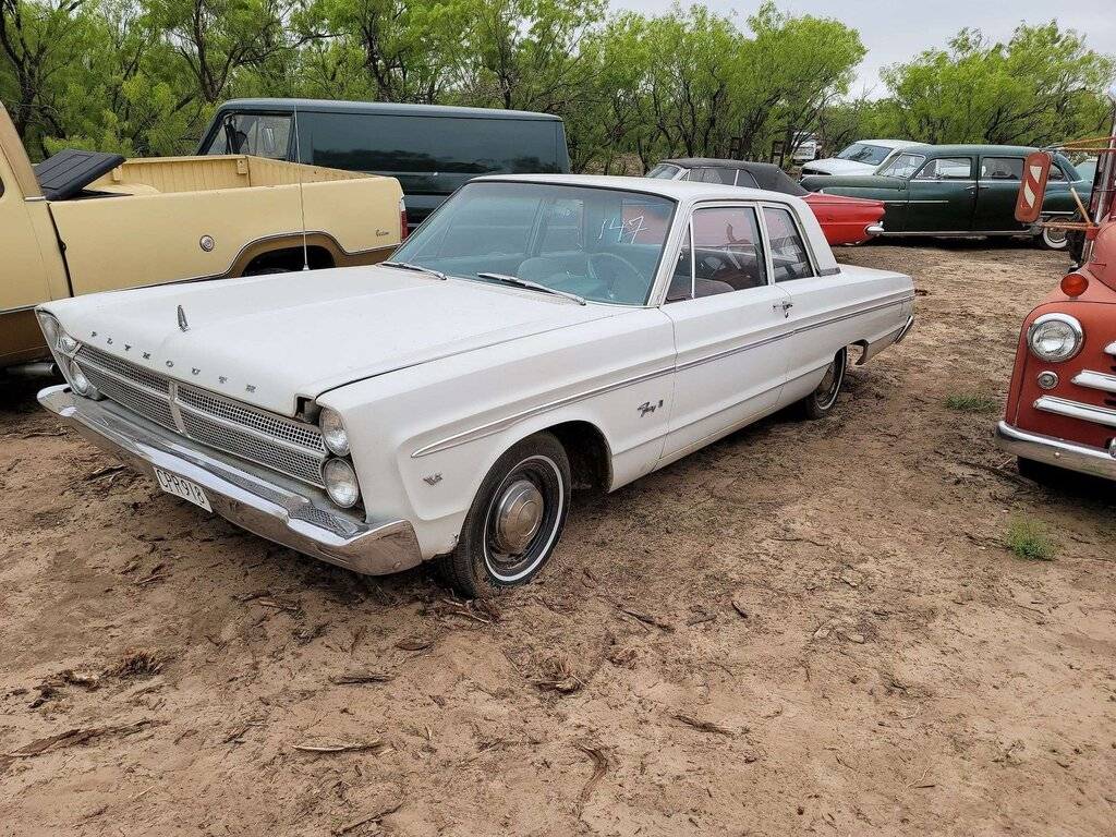 1965 Plymouth Fury II 2dr sdn P252138258.jpeg