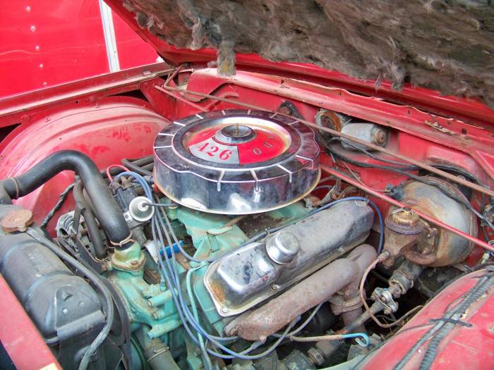 1965.Plymouth.Sport.Fury.2-dr.37K.org.miles.all.numbers.match.rare.426.wedge.Hemmings.007.jpg