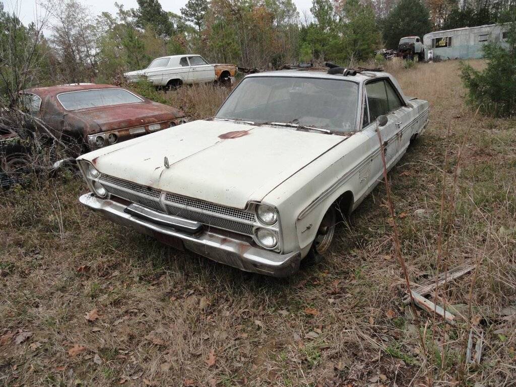 1965 Plymouth Sport Fury 383 4spd $3.5k (Sharon).001.jpg