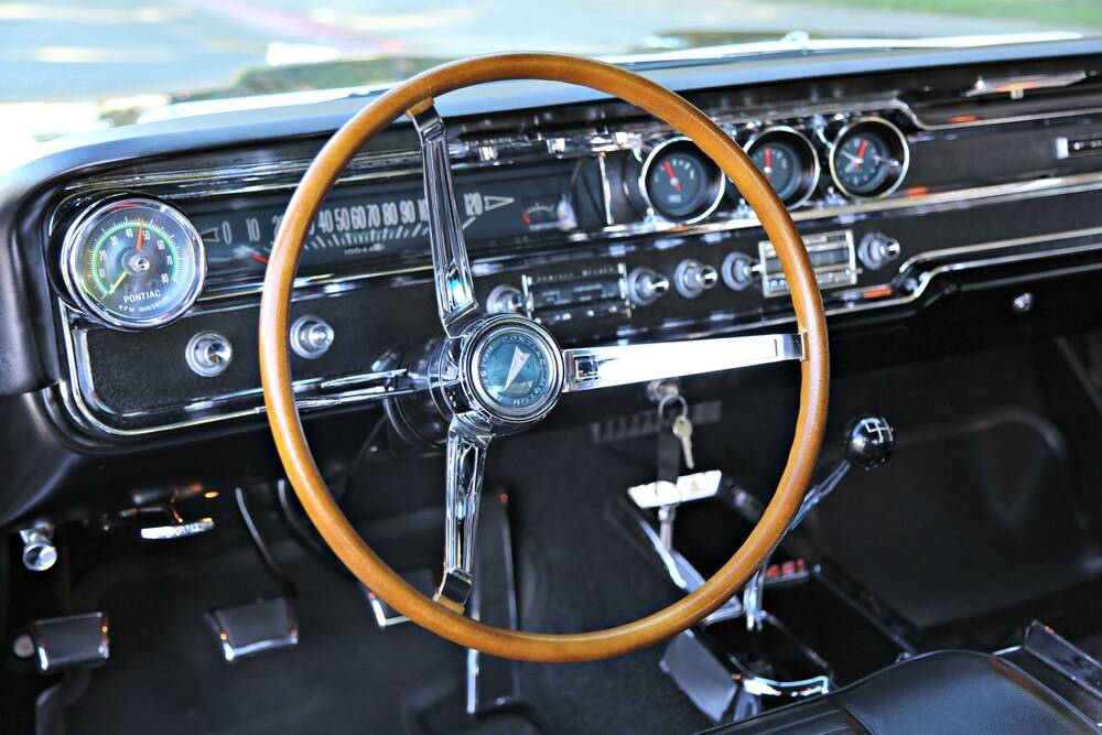 1965-pontiac 3.jpg