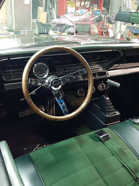 1967 Plymouth Fury 4 speed.jpg
