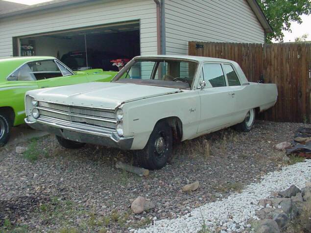 1967 Plymouth Fury I Police Car.001.jpg