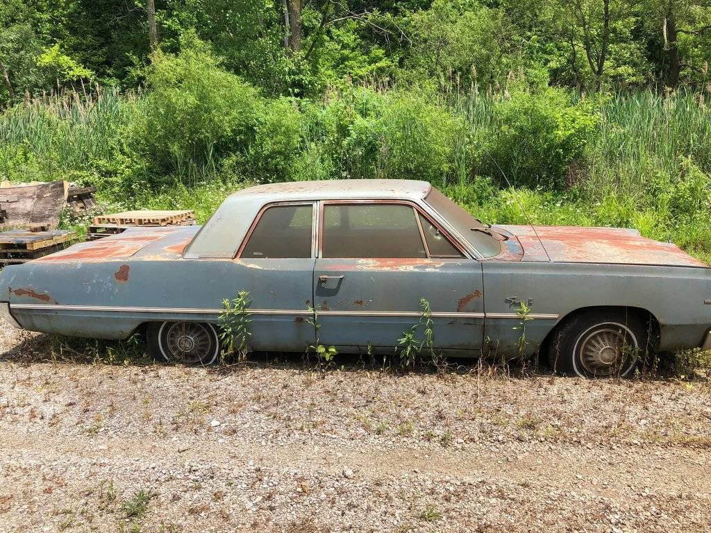 1967 Plymouth Fury II 2dr Sedan 383 Commando wAC.001.jpg