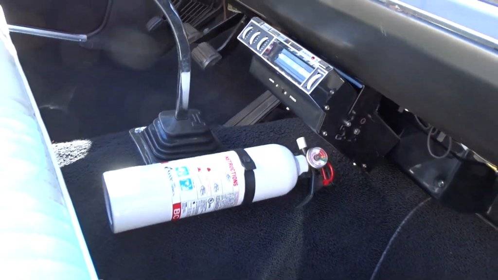 1967 Plymouth Fury III 383 4spd Convertible Red Gateway.002.Fire.Extinguisher.jpg