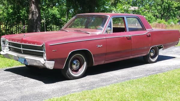 1967 Plymouth Fury III - 4 speed 383 4 barrel (factory) - $7300 (Brookfield).012.jpg