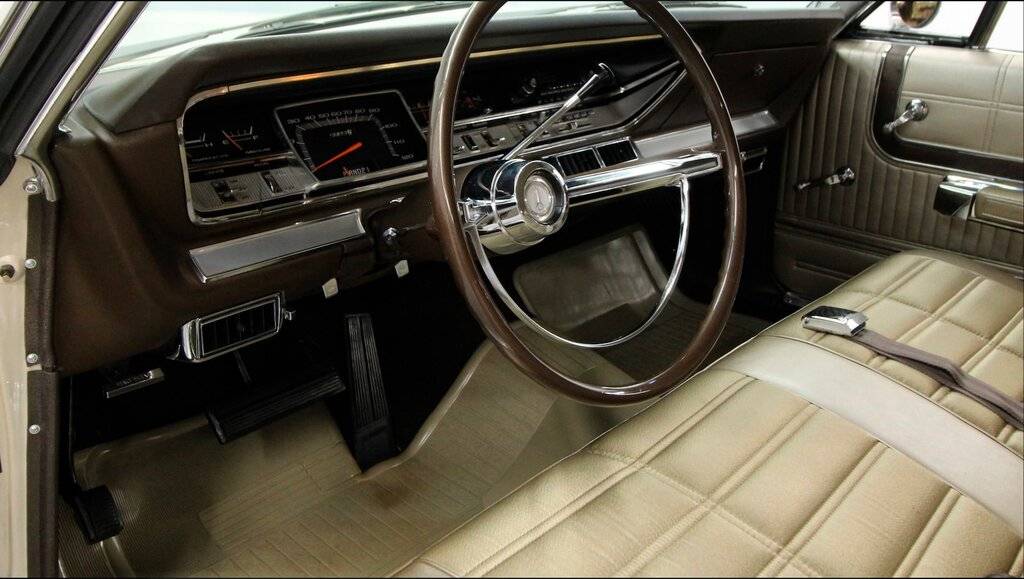 1967 Plymouth Fury III PM43_41_5_535_B09_09236.@MECUM.002.jpg