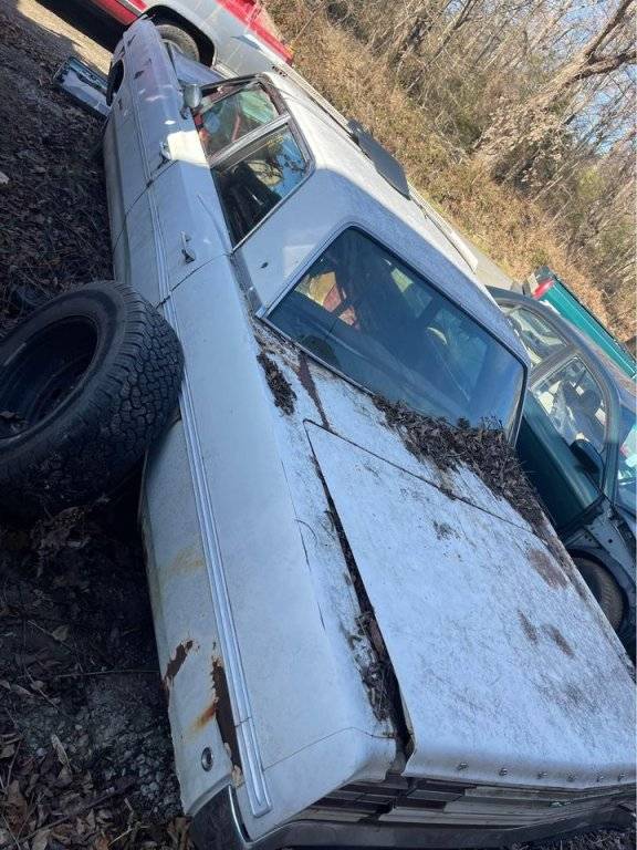 1967 Plymouth Fury Partout $600 Danville VA.003.jpg