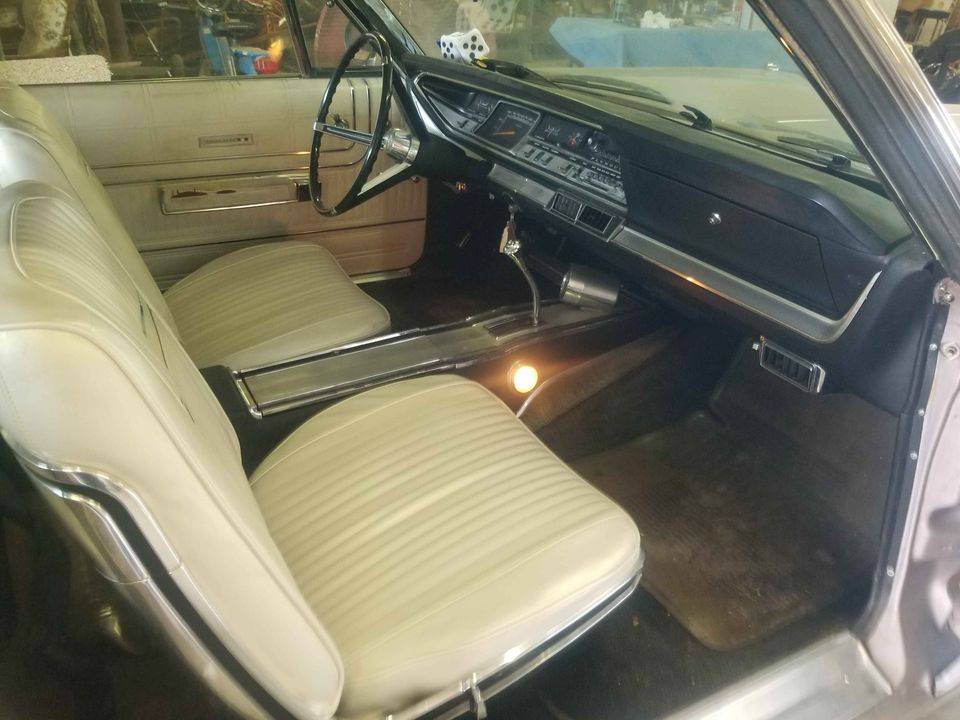 1967 Plymouth Sport Fury Fast Top $16,800 Grandview TX.017.jpg