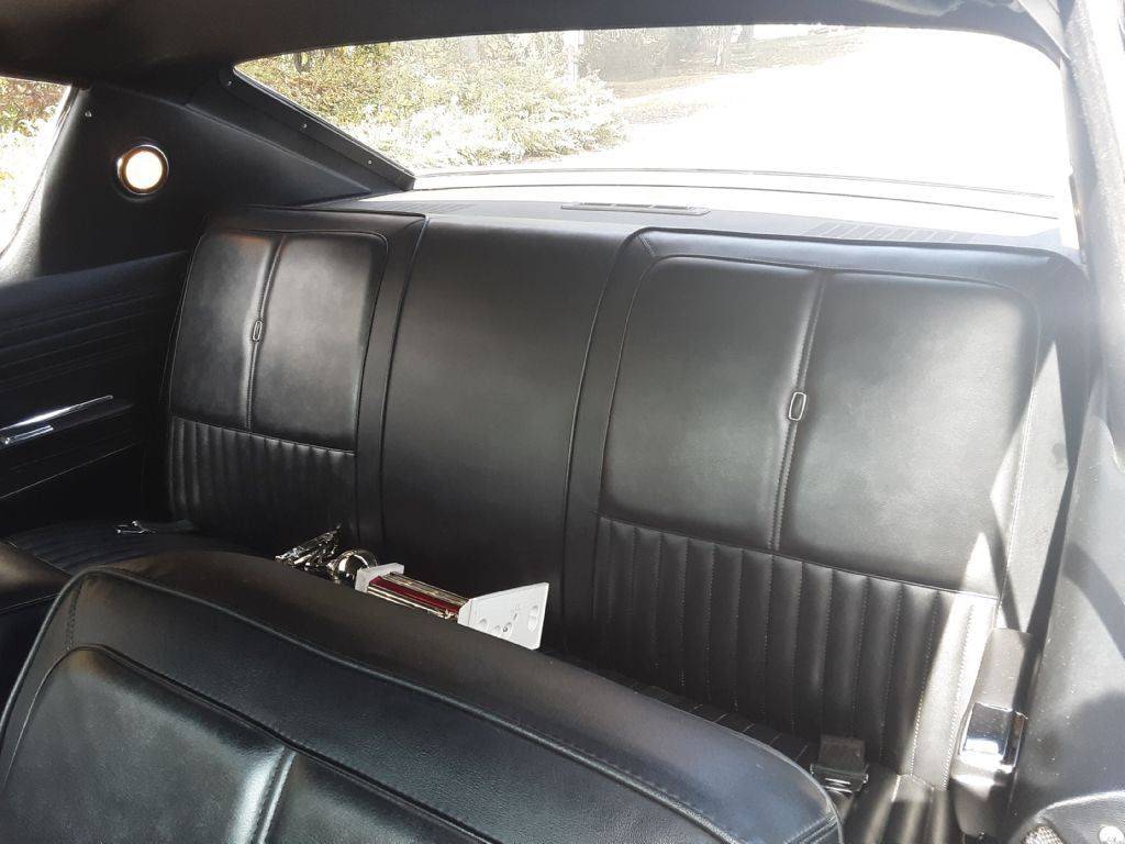 1968 Chrysler 300 2DR Hardtop 4spd.011.jpg