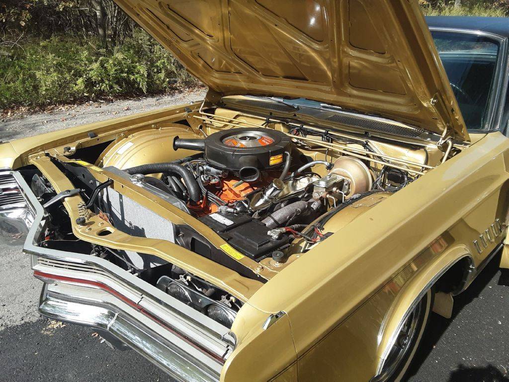 1968 Chrysler 300 2DR Hardtop 4spd.014.jpg