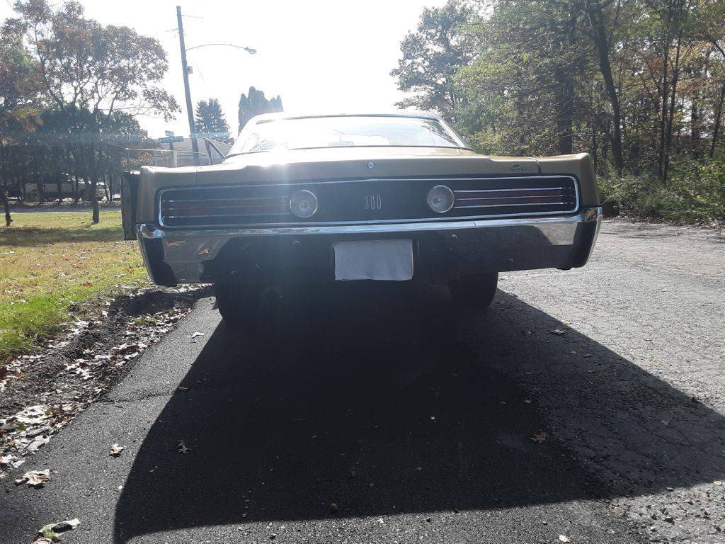 1968 Chrysler 300 2DR Hardtop 4spd.019.jpg