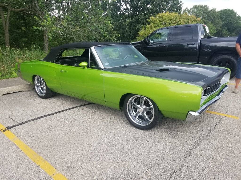 1968 Coronet convt RestoMod.jpg