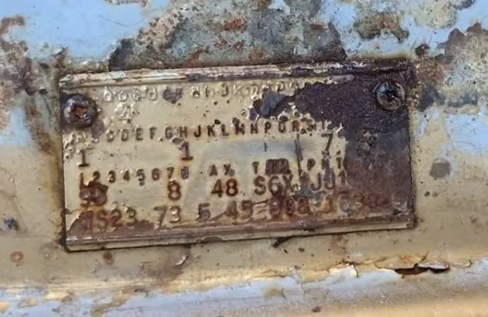 1968 Dodge Coronet RT HEMI hardtop Fender Tag.jpg