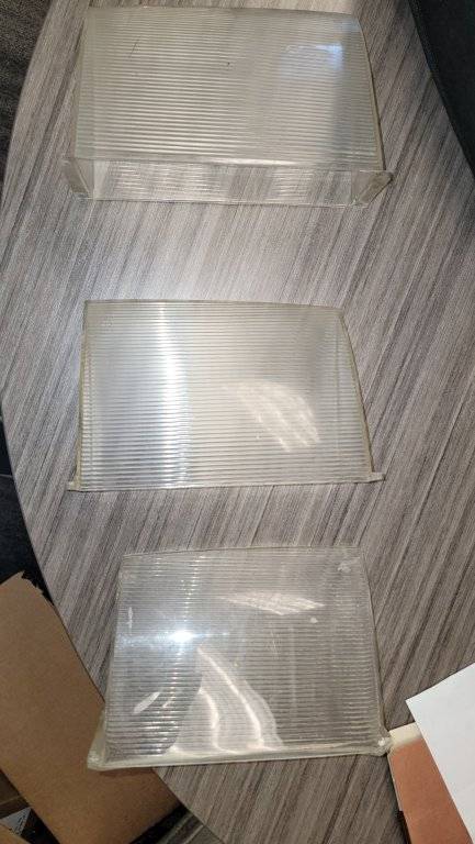 1968 Imperial Crown front plastic lenses.jpg