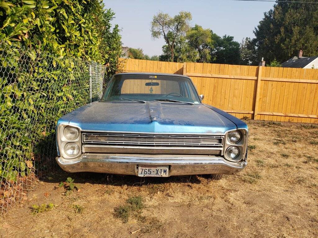 1968 Plymouth Fury 4 dr 383 v8 - $2,000 (salem).001.jpg