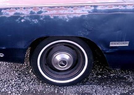 1968.Plymouth.Fury.I.2dr.Hubcaps.jpg